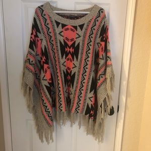 Trendy Poncho